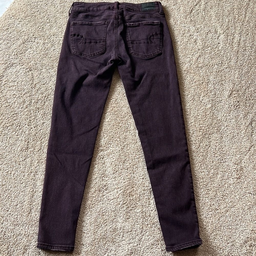 American Eagle Women’s Plum Jegging - Picture 3 of 4